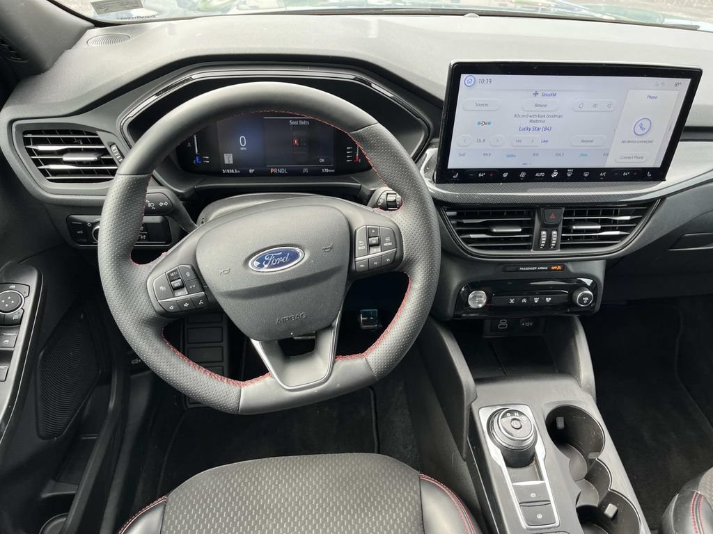Used 2024 Ford Escape ST-Line w/ Tech Pack #1 AWD/4WD image 13