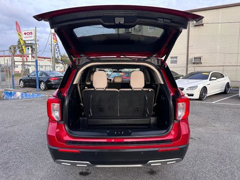 Used 2015 Ford Transit Connect XLT image 16