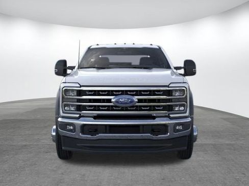 New 2026 Ford F450 Lariat image 6