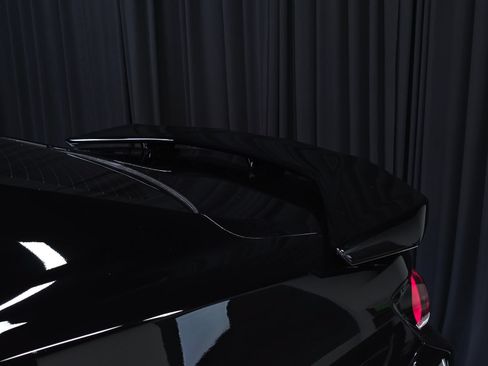 Used 2021 Chevrolet Camaro ZL1 RWD image 48