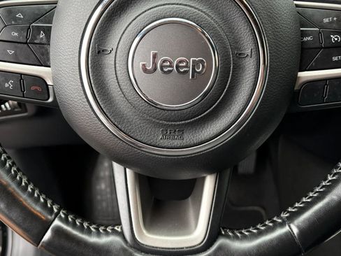 Used 2021 Jeep Compass Latitude AWD/4WD image 16