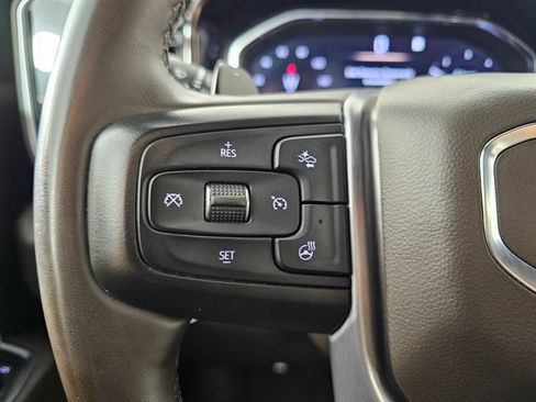 Used 2023 GMC Sierra 1500 SLT w/ SLT Premium Plus Package AWD/4WD image 17