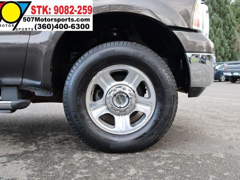 Used 2005 Ford F350 Lariat image 23