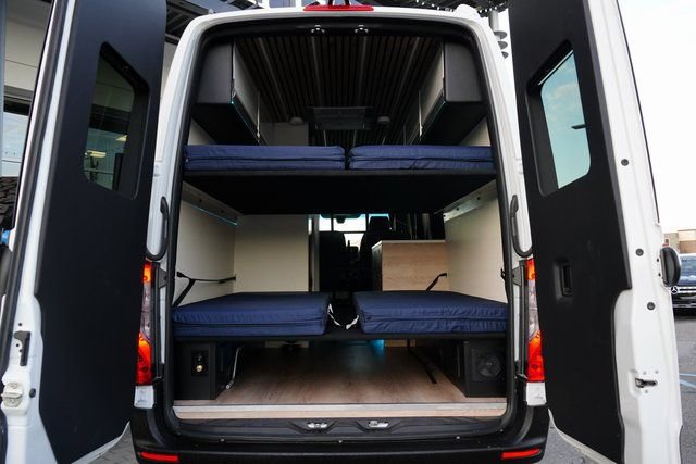Used 2023 Mercedes-Benz Sprinter 2500 image 6