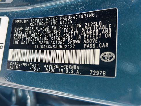 Used 2025 Toyota Camry LE FWD image 39