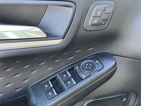 Certified 2020 Ford Escape SEL image 10