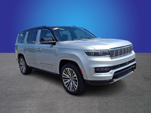 Used 2024 Jeep Grand Wagoneer Series III w/ Rear Seat Video Group 1 AWD/4WD image 2
