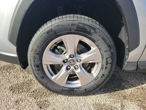 Used 2024 Toyota RAV4 XLE image 26
