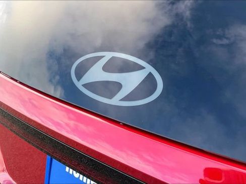 Certified 2026 Hyundai Tucson SEL Plus FWD image 16