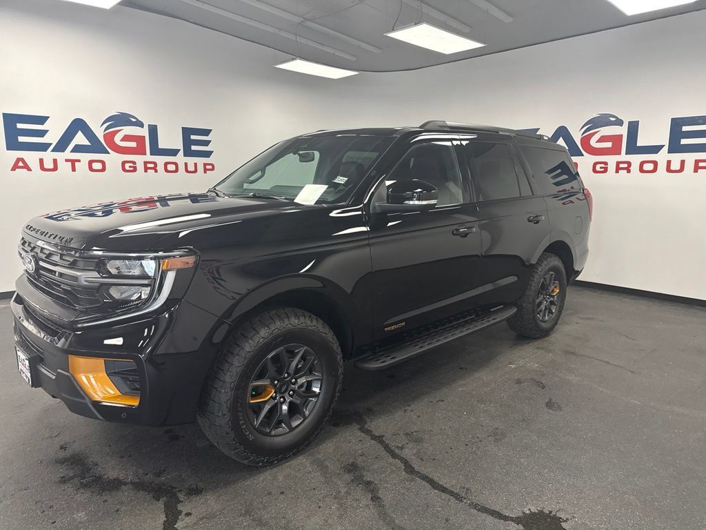 New 2027 Ford Expedition Tremor w/ Driver's Package AWD/4WD image 6