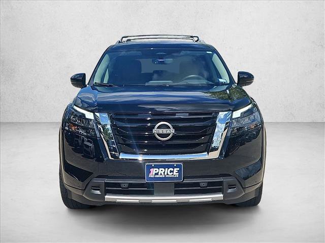 Used 2025 Nissan Pathfinder Platinum w/ Cargo Package FWD image 2