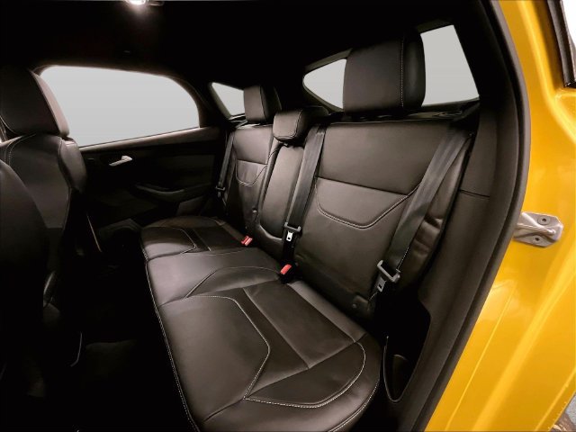 Used 2018 Ford Focus ST w/ Equipment Group 402A FWD image 25