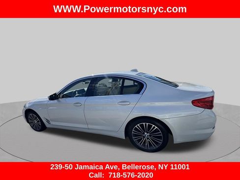 Used 2020 BMW 530i xDrive w/ Convenience Package AWD/4WD image 3