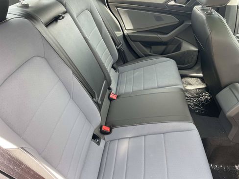 New 2026 Volkswagen Jetta SE FWD image 26