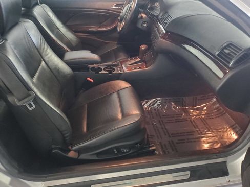 Used 2004 BMW 330Ci Convertible image 13