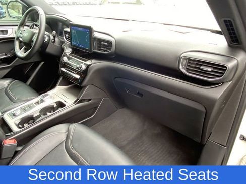 Used 2022 Ford Explorer ST image 30