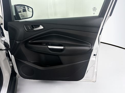 Used 2017 Ford C-MAX SE FWD image 29