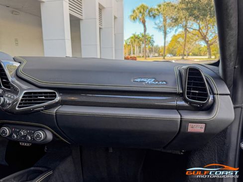 Used 2010 Ferrari 458 Italia Coupe image 38