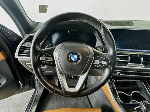Used 2019 BMW X5 xDrive40i w/ Executive Package AWD/4WD image 14