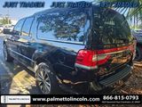 Used 2017 Lincoln Navigator L Select image 4