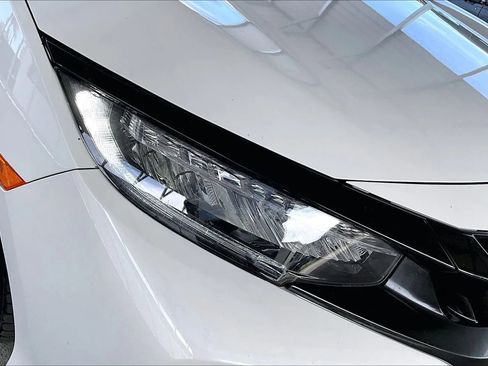 Used 2020 Honda Civic Sport Touring image 28