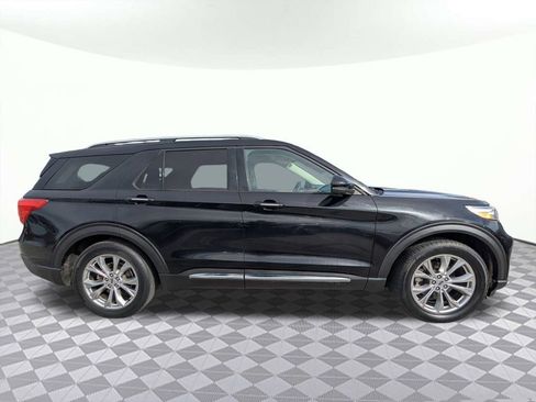 Used 2020 Ford Explorer Limited image 2