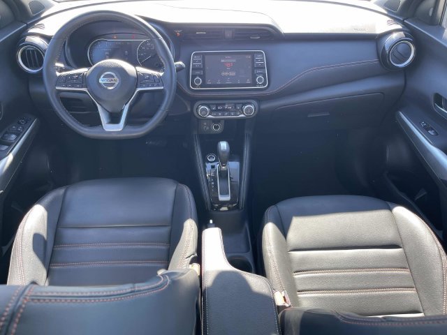 Used 2020 Nissan Kicks SR w/ SR Premium Package FWD image 15