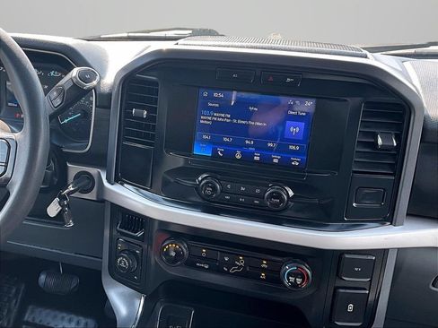 Used 2023 Ford F150 XLT AWD/4WD image 7