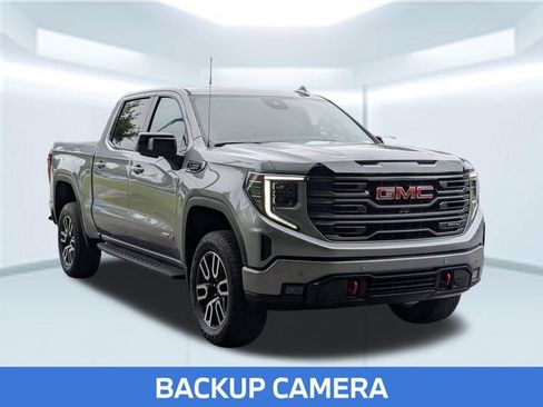 Used 2026 GMC Sierra 1500 AT4 w/ AT4 Premium Package AWD/4WD image 8