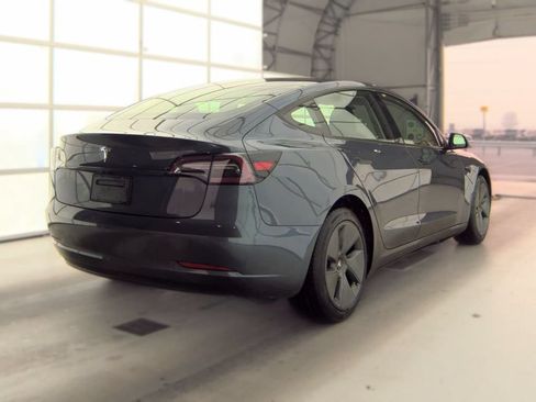 Used 2023 Tesla Model 3 Standard Range RWD image 2