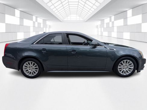 Used 2011 Cadillac CTS Luxury RWD image 8