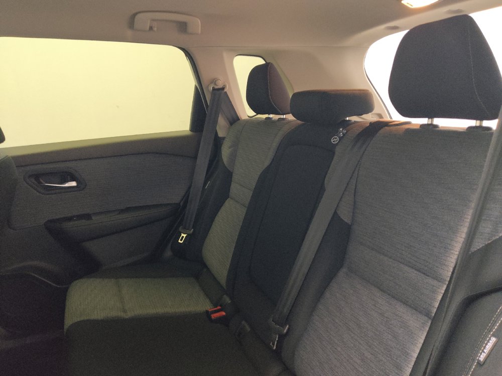 Used 2023 Nissan Rogue SV FWD image 18
