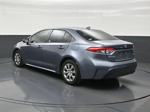 Used 2024 Toyota Corolla LE FWD image 3