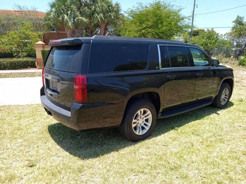Used 2015 Chevrolet Suburban LT w/ Max Trailering Package image 7