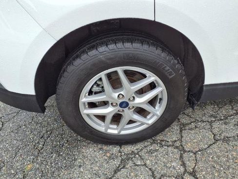 Certified 2022 Ford Edge SEL image 5