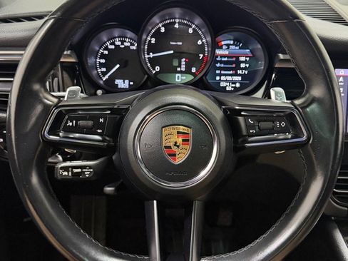 Used 2023 Porsche Macan AWD/4WD image 15