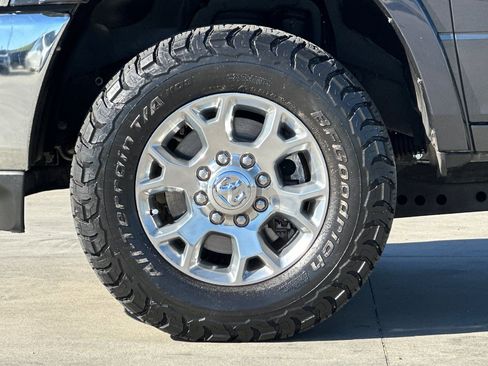 Used 2021 RAM 2500 Laramie AWD/4WD image 25