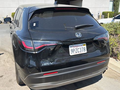 Certified 2025 Honda HR-V Sport image 6
