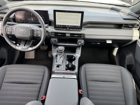 New 2026 Toyota RAV4 SE image 4