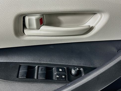 Used 2026 Toyota Corolla LE FWD image 15