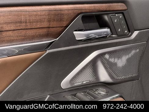 New 2026 GMC Acadia Denali Ultimate w/ LPO, Floor Liner Package image 18