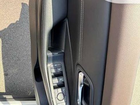 Certified 2023 Nissan Rogue SV w/ SV Premium B Package AWD/4WD image 16