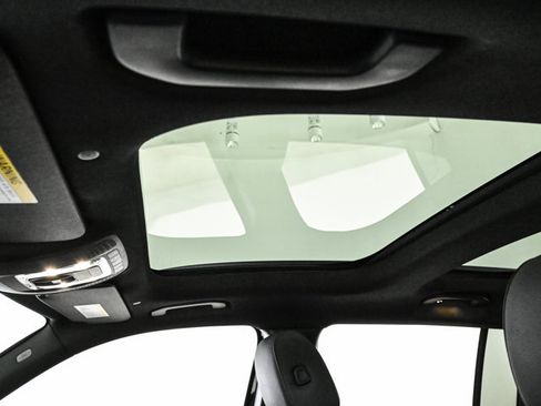 Certified 2026 Mercedes-Benz GLB 250 4MATIC image 17