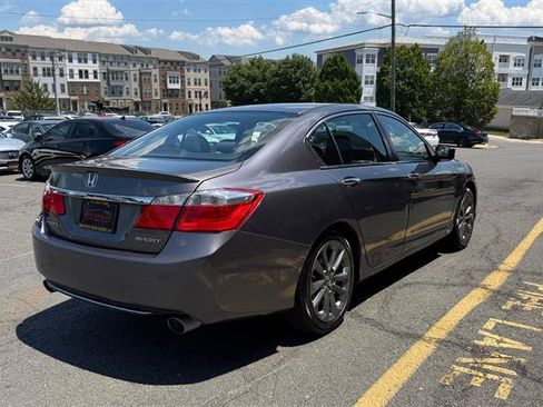 Used 2015 Honda Accord Sport image 11