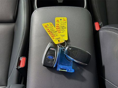 Used 2023 Subaru Outback Limited image 33