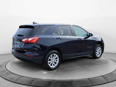 Used 2020 Chevrolet Equinox LS w/ LS Convenience Package image 7