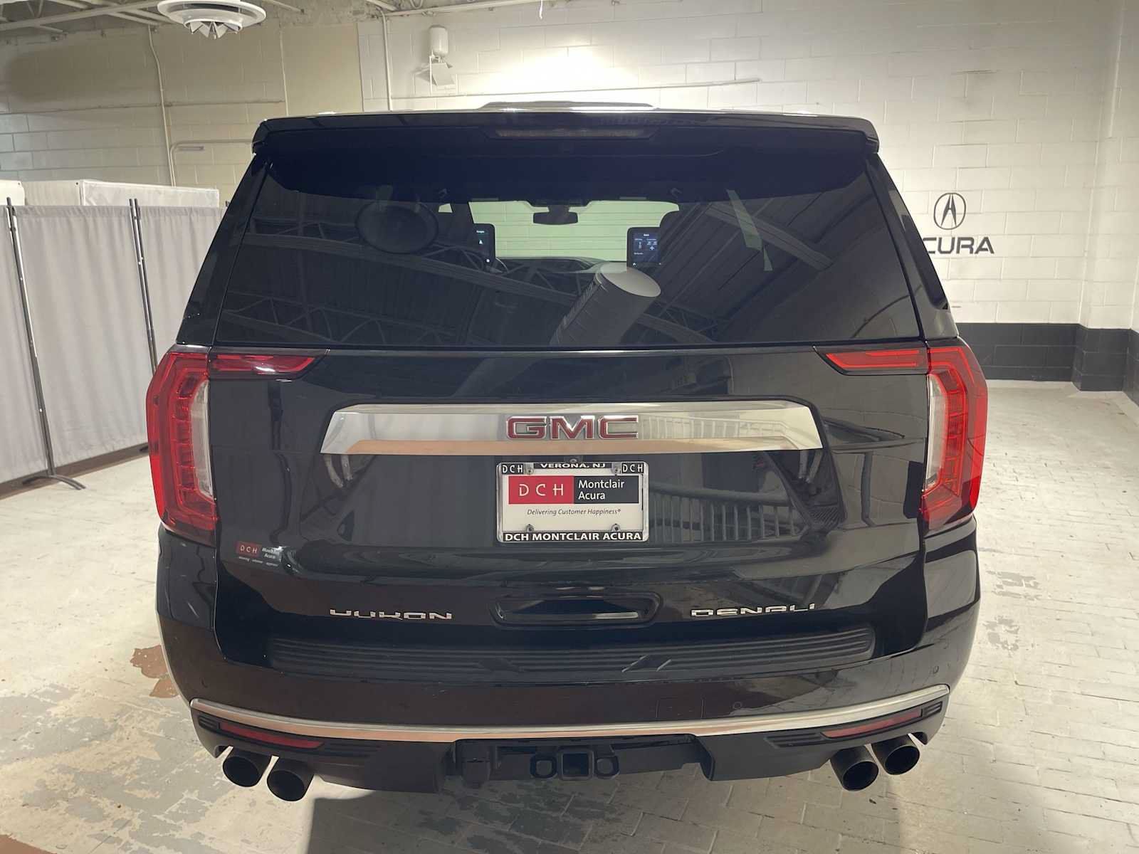 Used 2021 GMC Yukon Denali AWD/4WD image 5