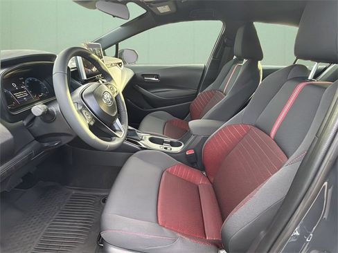 Used 2026 Toyota Corolla SE image 18