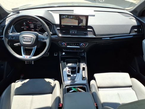 Used 2022 Audi SQ5 Premium Plus w/ Premium Plus Package AWD/4WD image 19