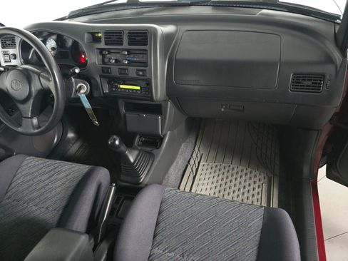 Used 1999 Toyota RAV4 4WD 4-Door image 20